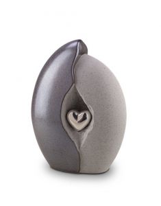 Keramikurne grau-silber mit silbernem Herz